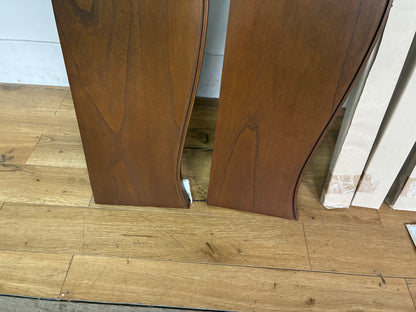 Laura Ashley Montpellier Bed Frame, Double, Walnut Rrp £1130 R56