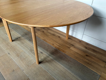 Fishe & Lilly WRIGHT OAK ROUND EXTENDABLE DINING TABLE Rrp £799