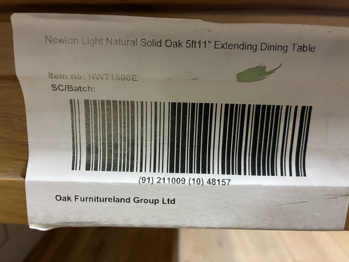 NEWTON Light Natural Solid Oak 6-8 Seater Extendable Dining Table