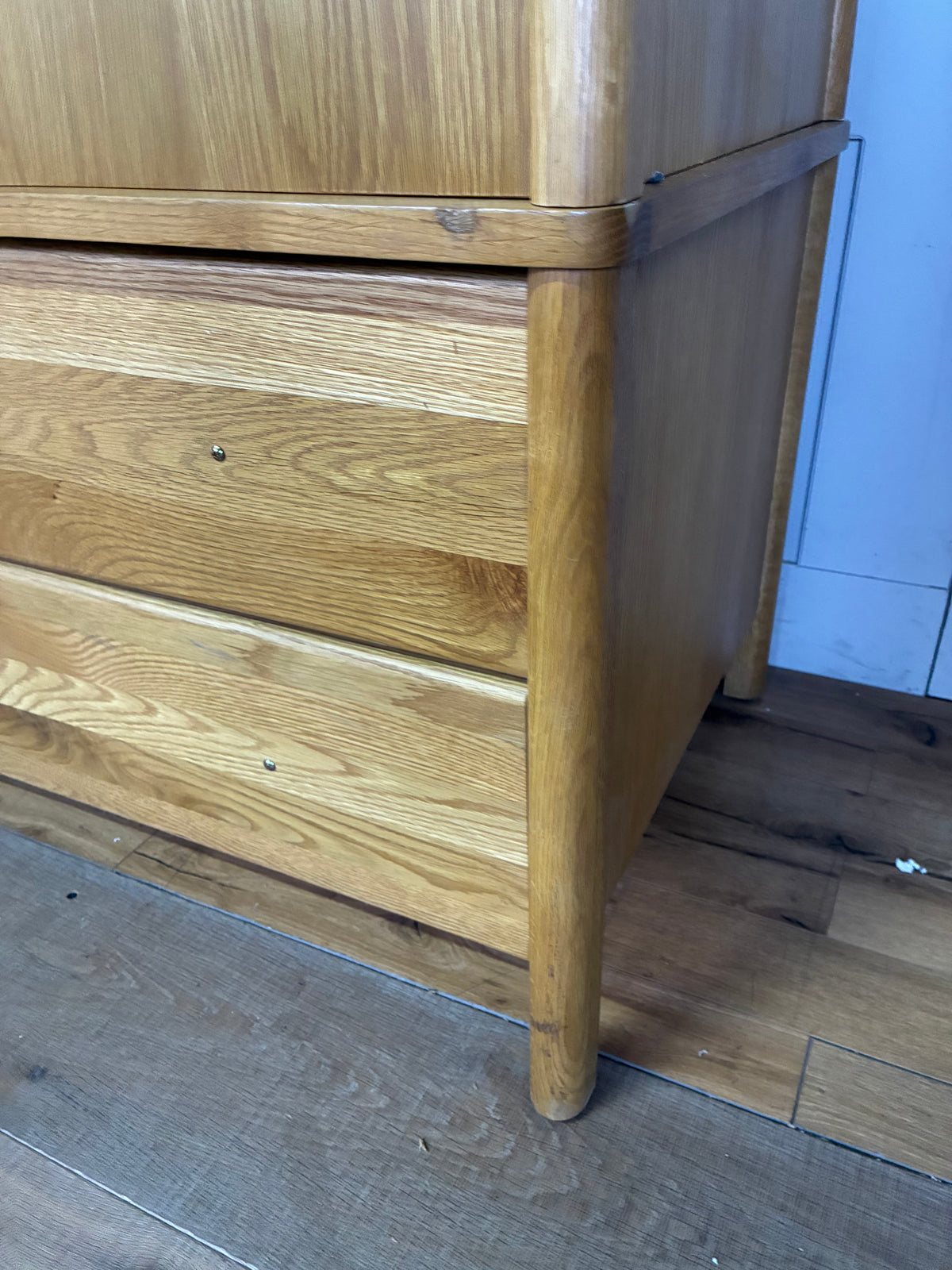 John Lewis Spindle Double Wardrobe with 2 Drawers, Oak Rrp £899 R57