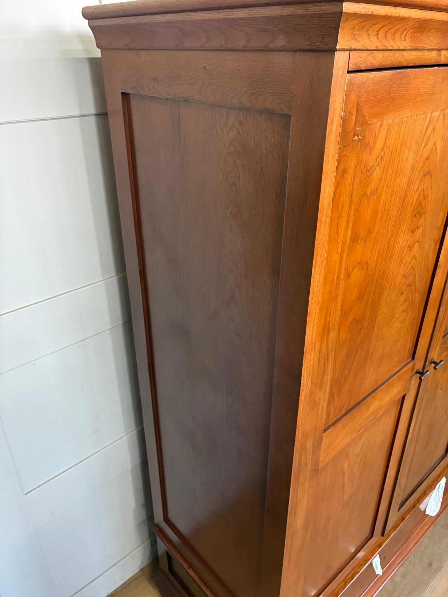 Cotswold WINCHCOMBE DARK OAK Triple Wardrobe