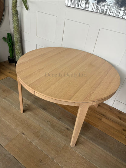 John Lewis Mira II Extending Round Dining Table, Oak RRP £749