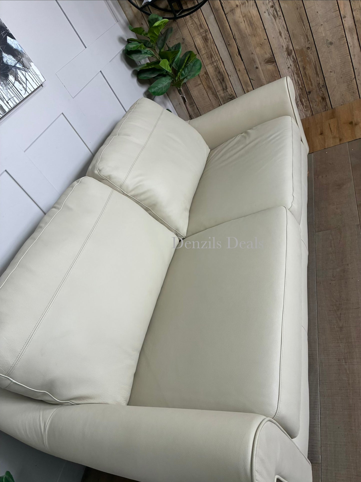 John Lewis Camber Grand 4 Seater Leather Sofa, Light Leg, Matt Pearl, With an elegant slender scroll arm, the Camber range delivers maximum style without compromising on comfort. A supportive sit, with a high back