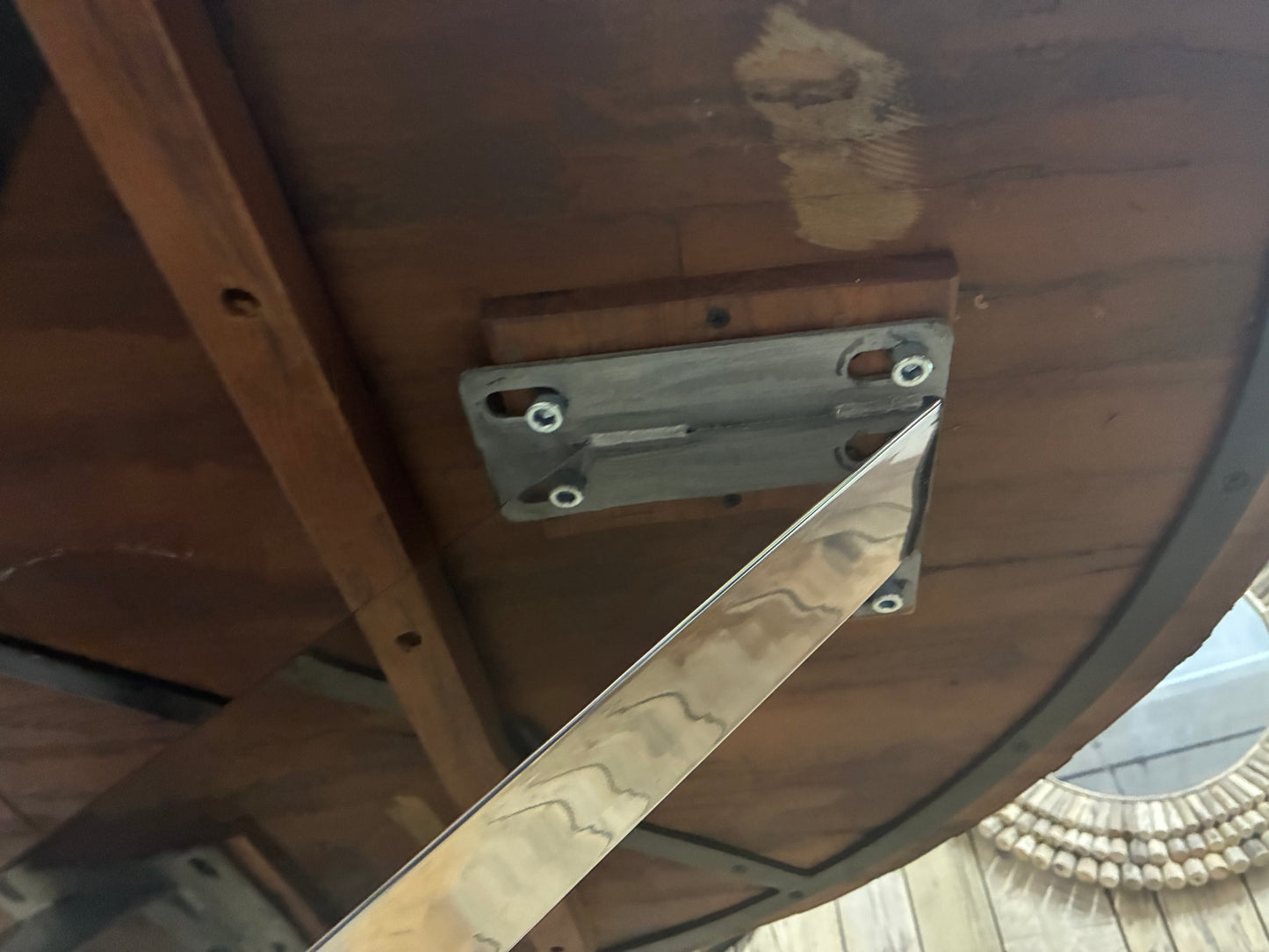 Solid Wood Round Dining Table - Furniture Village Chennai Range R62