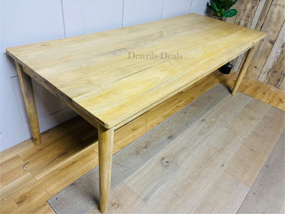 Nkuku Anbu Acacia Dining Table - natural