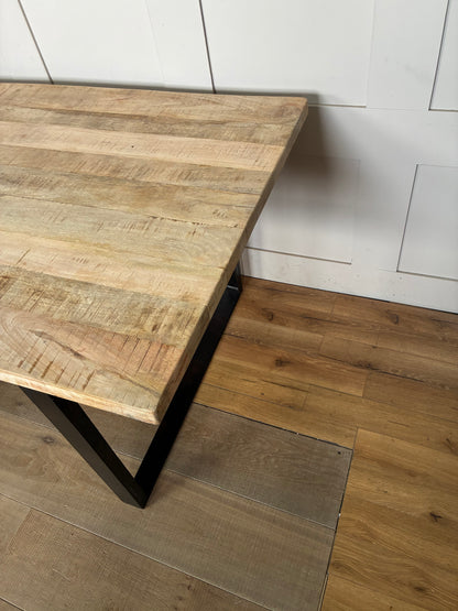 Nkuku Fia 6 Seater Mango Wood Dining Table, Natural Rrp £1250 R63