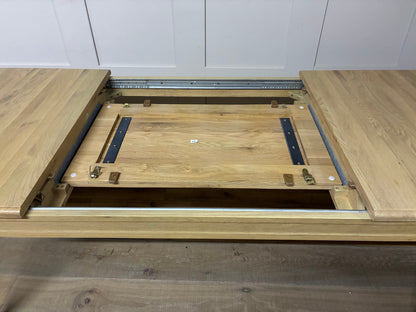 NEWTON Light Natural Solid Oak 6-8 Seater Extendable Dining Table