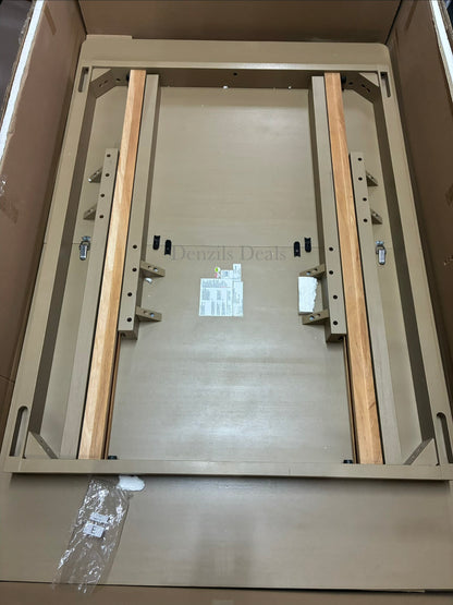 Dining table, West elm Hargrove Extendable Dining Table RRP £1299