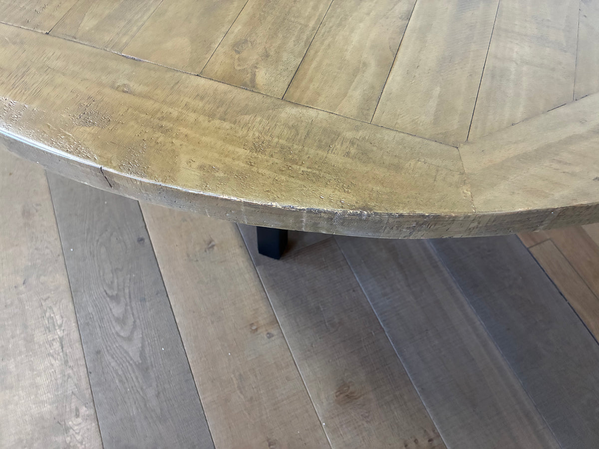 Cox & Cox Belluno Round Dining table, 160cm RRP £695