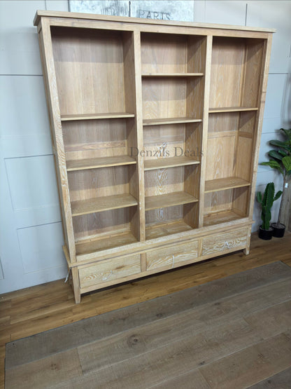 INGLESHAM WHITEWASH OAK Grand Bookcase Rrp £1450