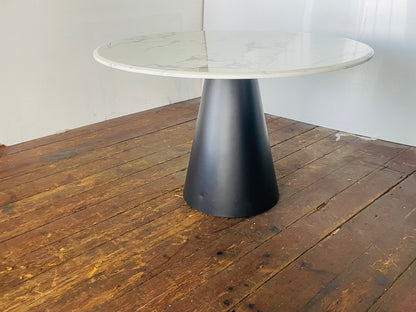Richmond Degas Round Dining Table In Black & White - 120cm