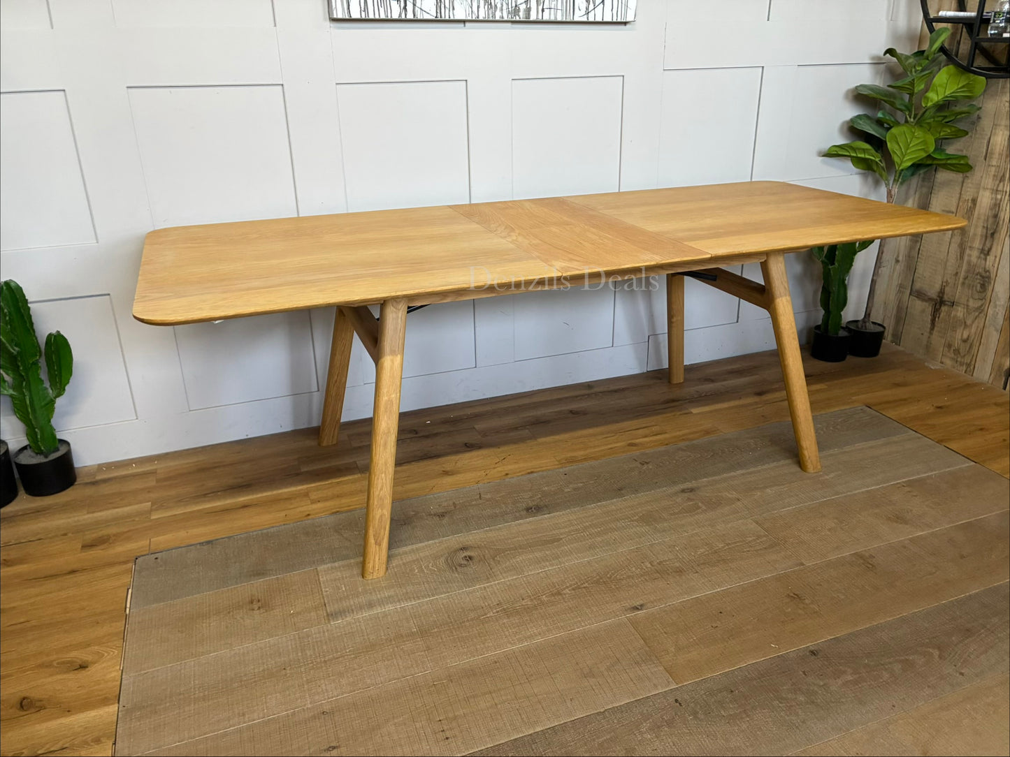 Design Project by John Lewis No.036 8-10 Seater Extending Dining Table Rrp£799