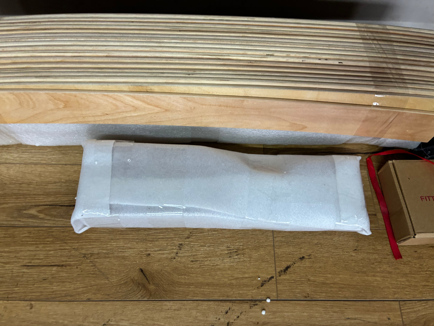 John Lewis Rattan Kingsize Bed Cherry  R50