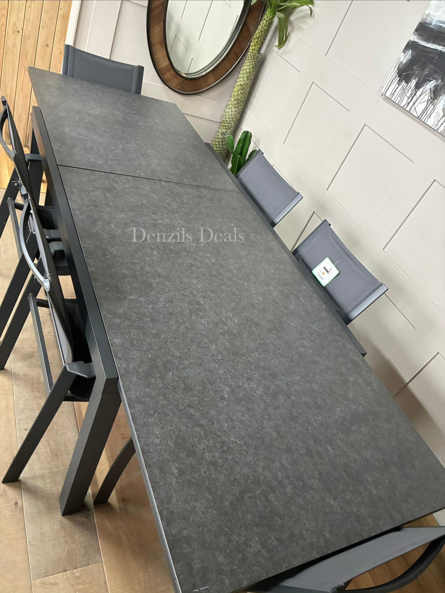 John Lewis Tampa Garden extending Dining Table With 6 dining Chairs