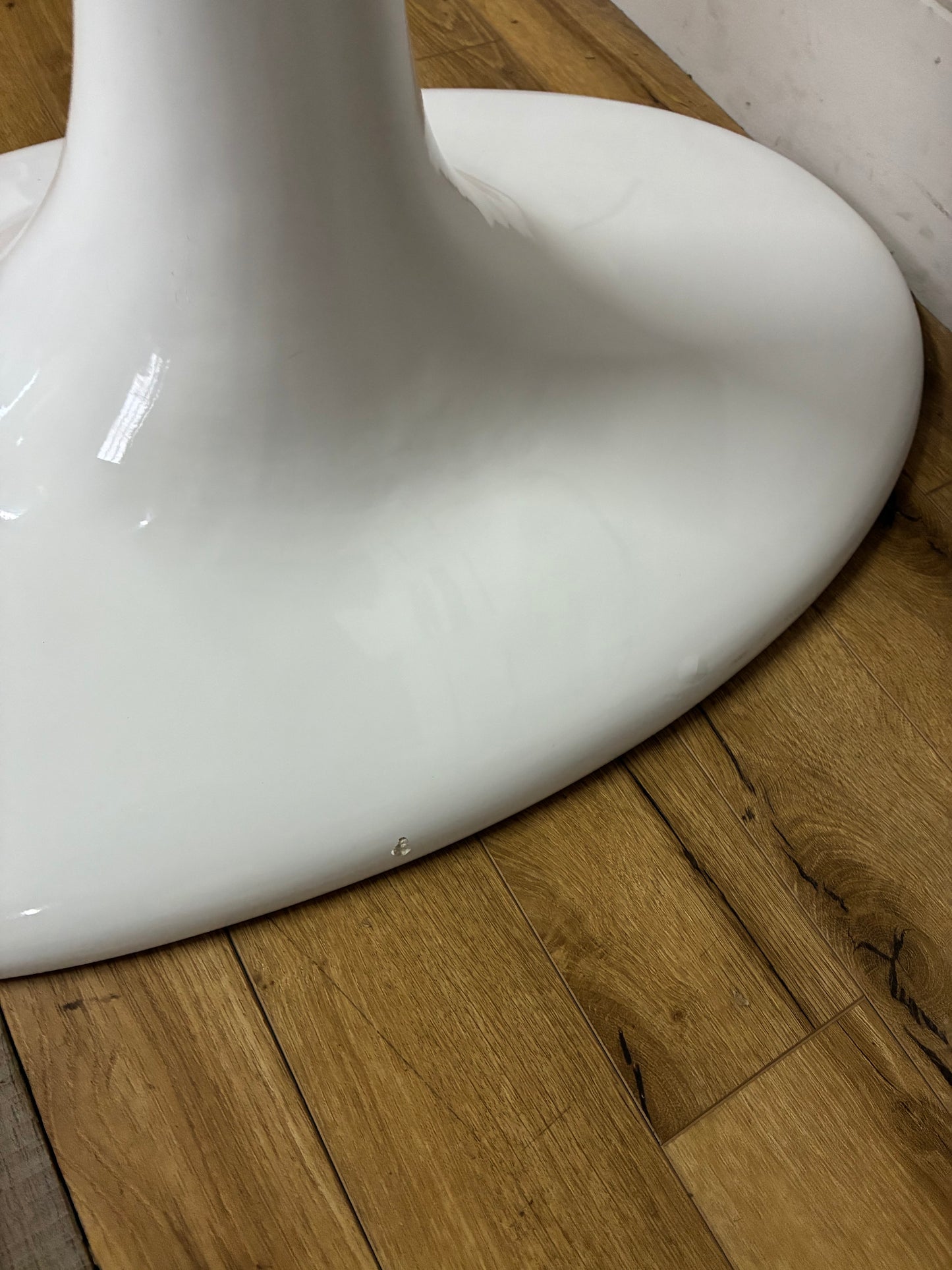 DFS Lille White Ceramic Marble Effect 4-6 Seater Extending Dining Table RRP £799