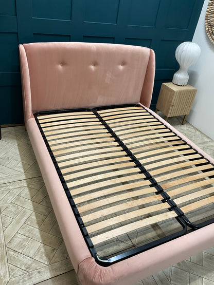 Loaf King Size Pink Velvet  Ciao Bed In Clever Velvet #8813