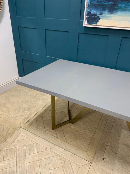 West Elm Tower Dining Table - Concrete (chri