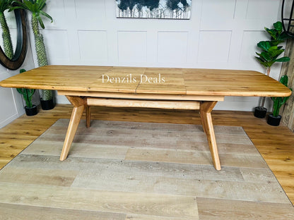 BENTLEY Natural Solid Oak 8-10 Seater Extendable Dining Table Rrp £1079