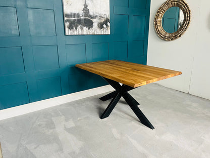 Live Edge Dining Table With Starlight Legs 6-seater