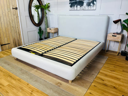 Loaf Ruffle Super king Size Bed R48