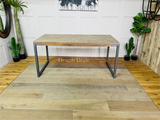 Cumo 160cm Mango Wood Dining  Table R19