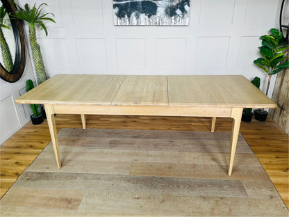 NEWTON Light Natural Solid Oak 6-8 Seater Extendable Dining Table