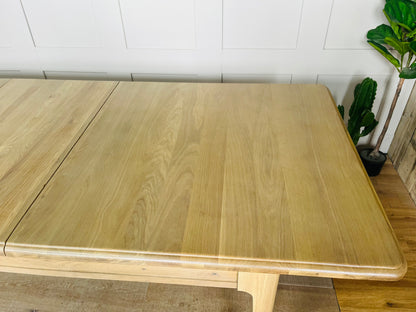 NEWTON Light Natural Solid Oak 6-8 Seater Extendable Dining Table