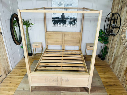 King-Size Four-Poster Bed, NEWTON Light Natural Solid Oak Bed