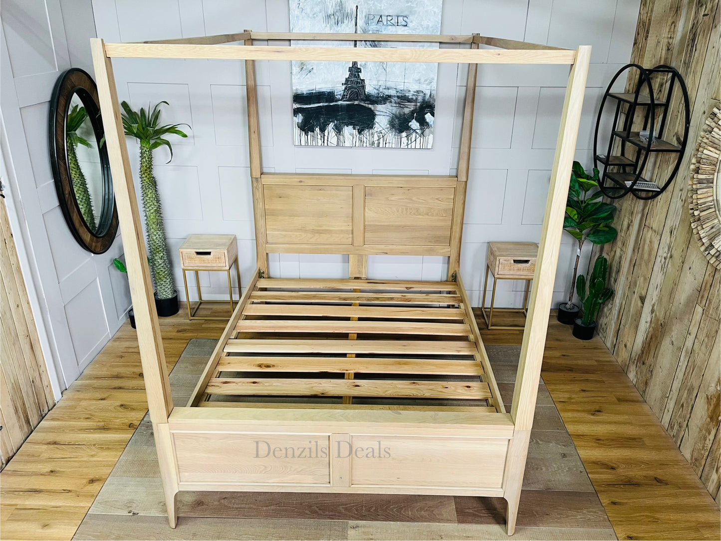 King-Size Four-Poster Bed, NEWTON Light Natural Solid Oak Bed