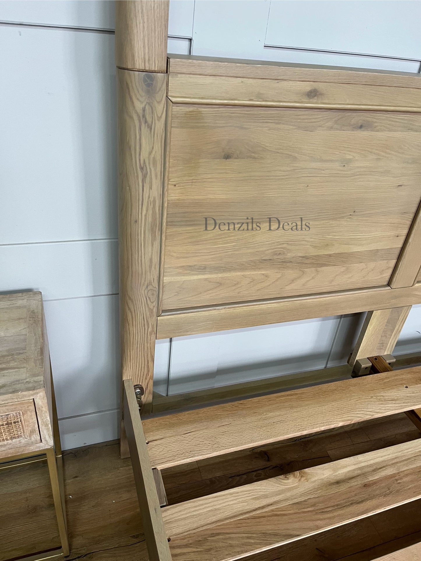 King-Size Four-Poster Bed, NEWTON Light Natural Solid Oak Bed
