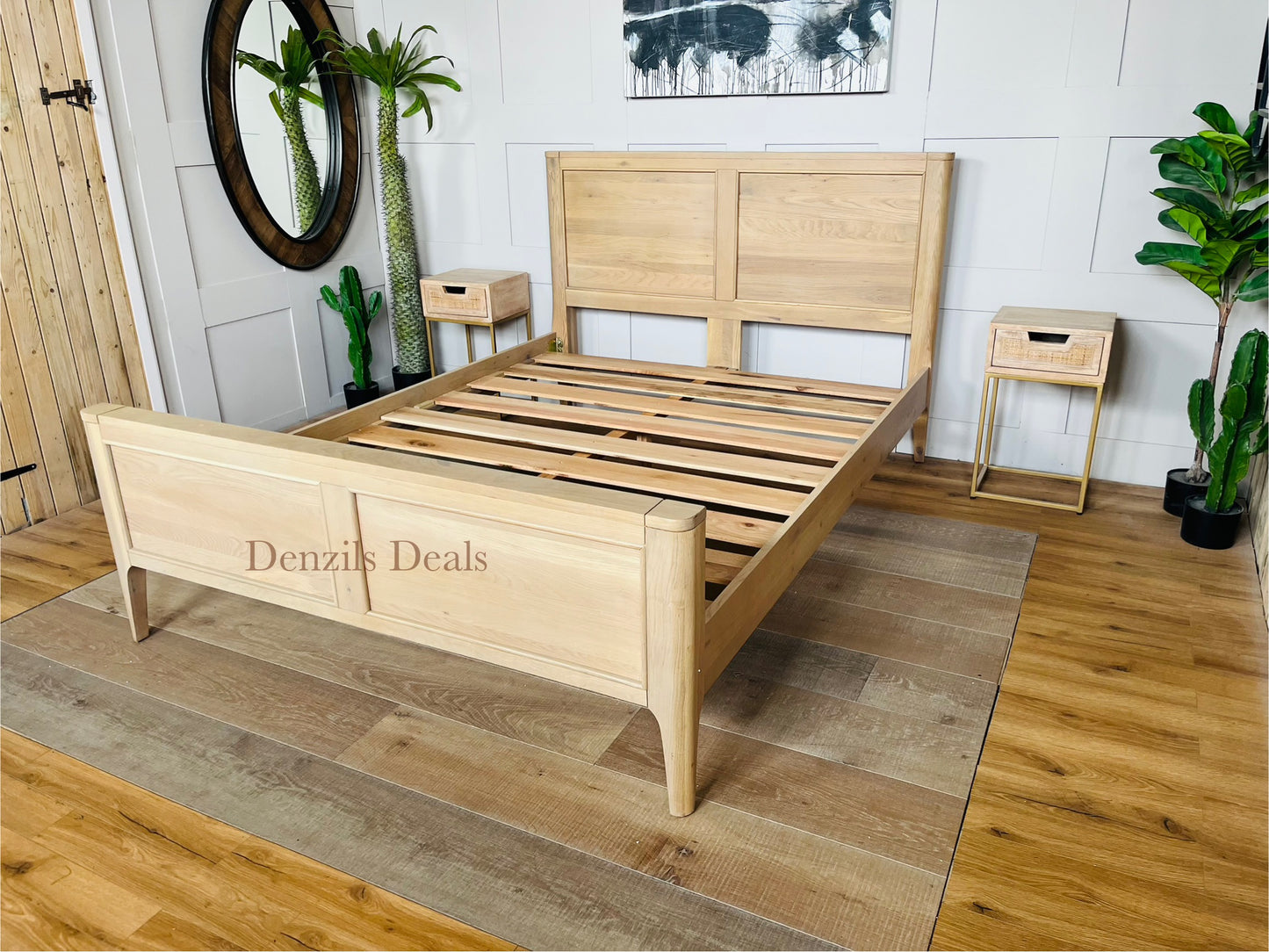 King-Size Four-Poster Bed, NEWTON Light Natural Solid Oak Bed