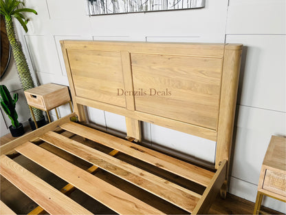 King-Size Four-Poster Bed, NEWTON Light Natural Solid Oak Bed