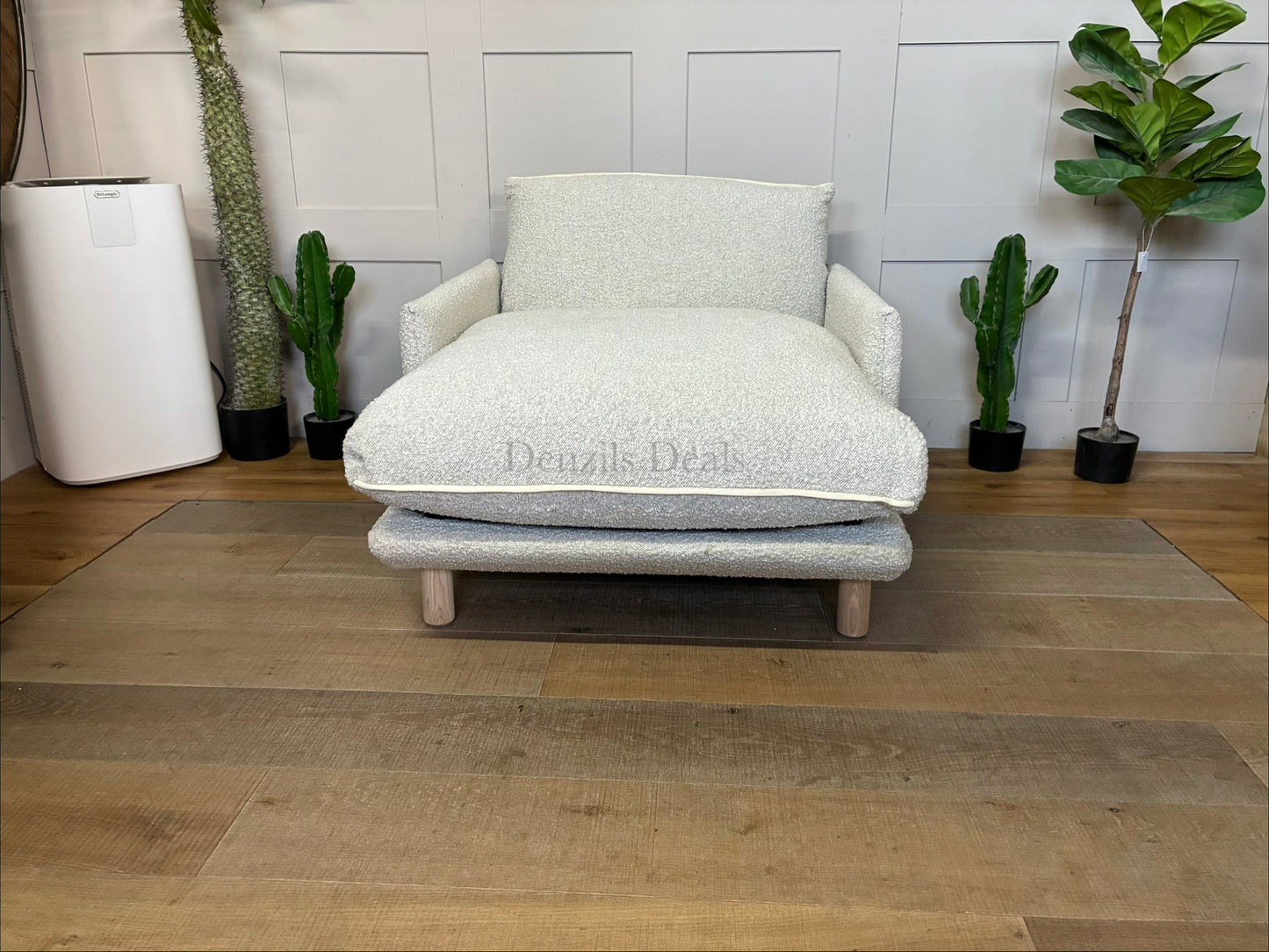 John Lewis Cozmo Cosy 1.5 Seater Chaise Snuggler, Ecru Boucle Natural Piping with Feather and foam filling for a long, comfortable sit